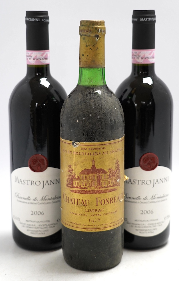 Fifteen various bottles of wine to include five bottles of Mastro Janni 2006 and a bottle of Chateau Fonreaud 1978. Condition - fair, storage history unknown